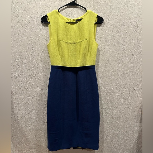 BCBG Maxazria Color Block | Dress Size 02 - Picture 1 of 3